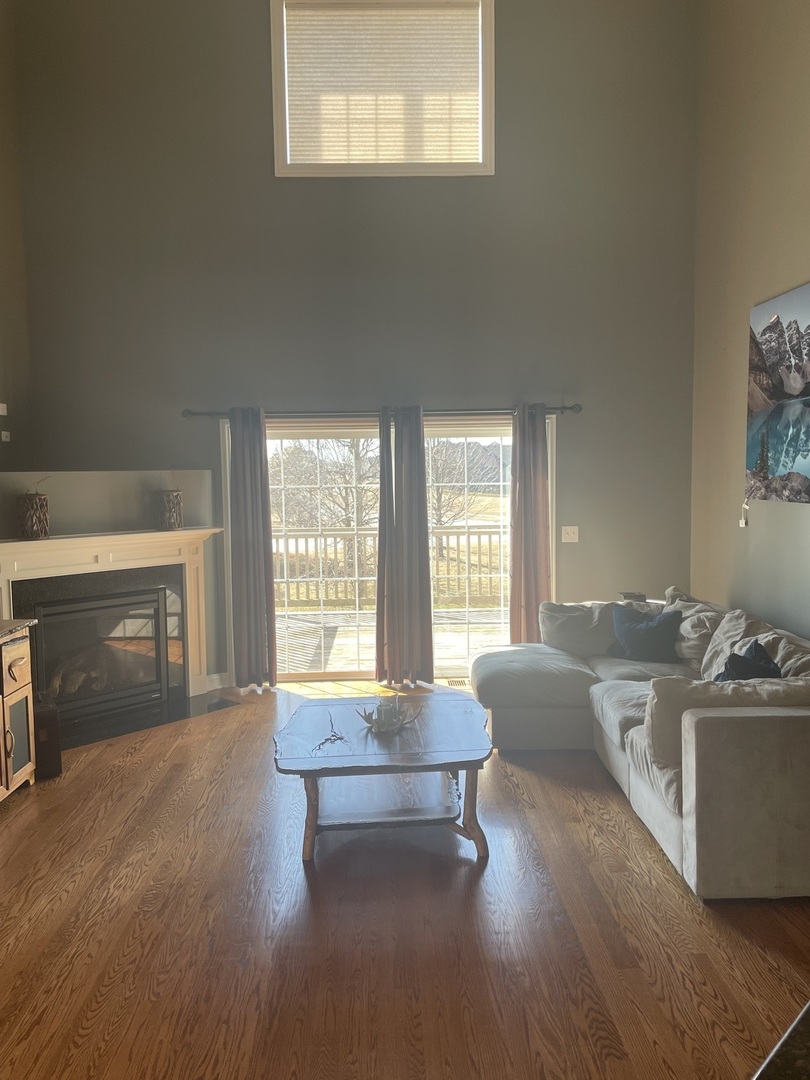 19830 Mulroy Circle, Tinley Park, IL 60487