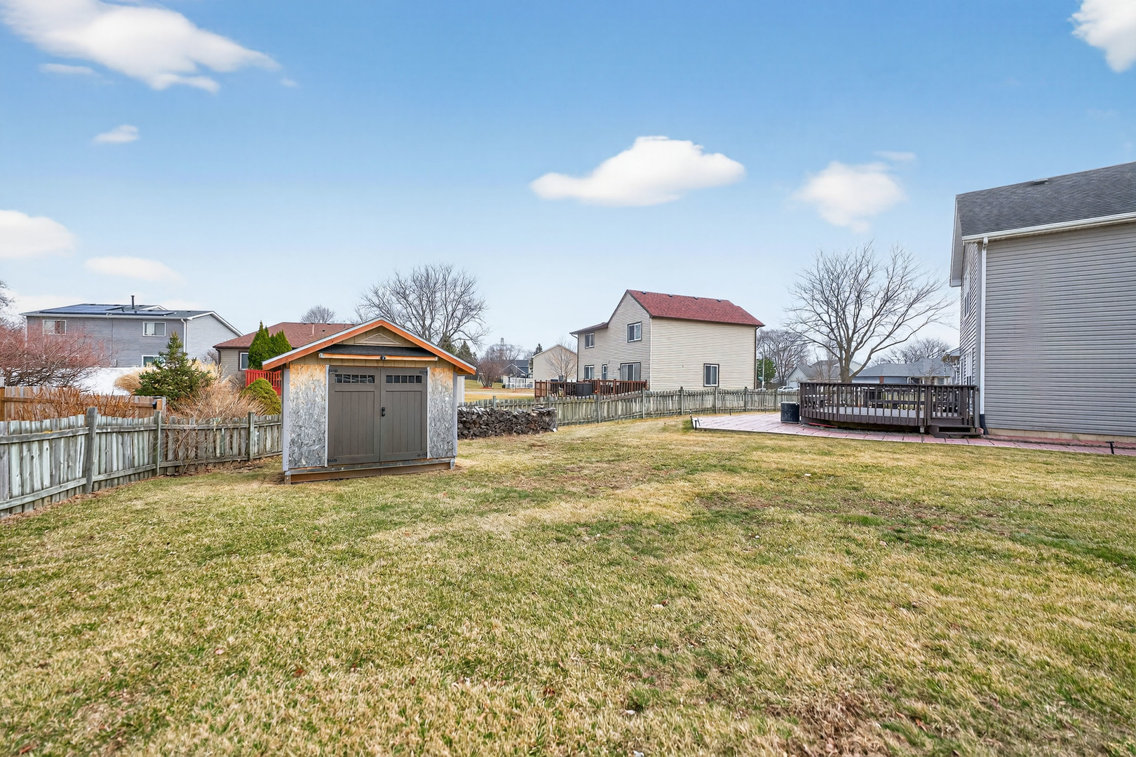 1254 Red Oak Court, Elgin, IL 60120