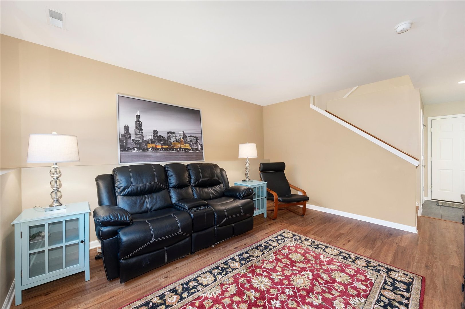 240 Devoe Drive, Oswego, IL 60543