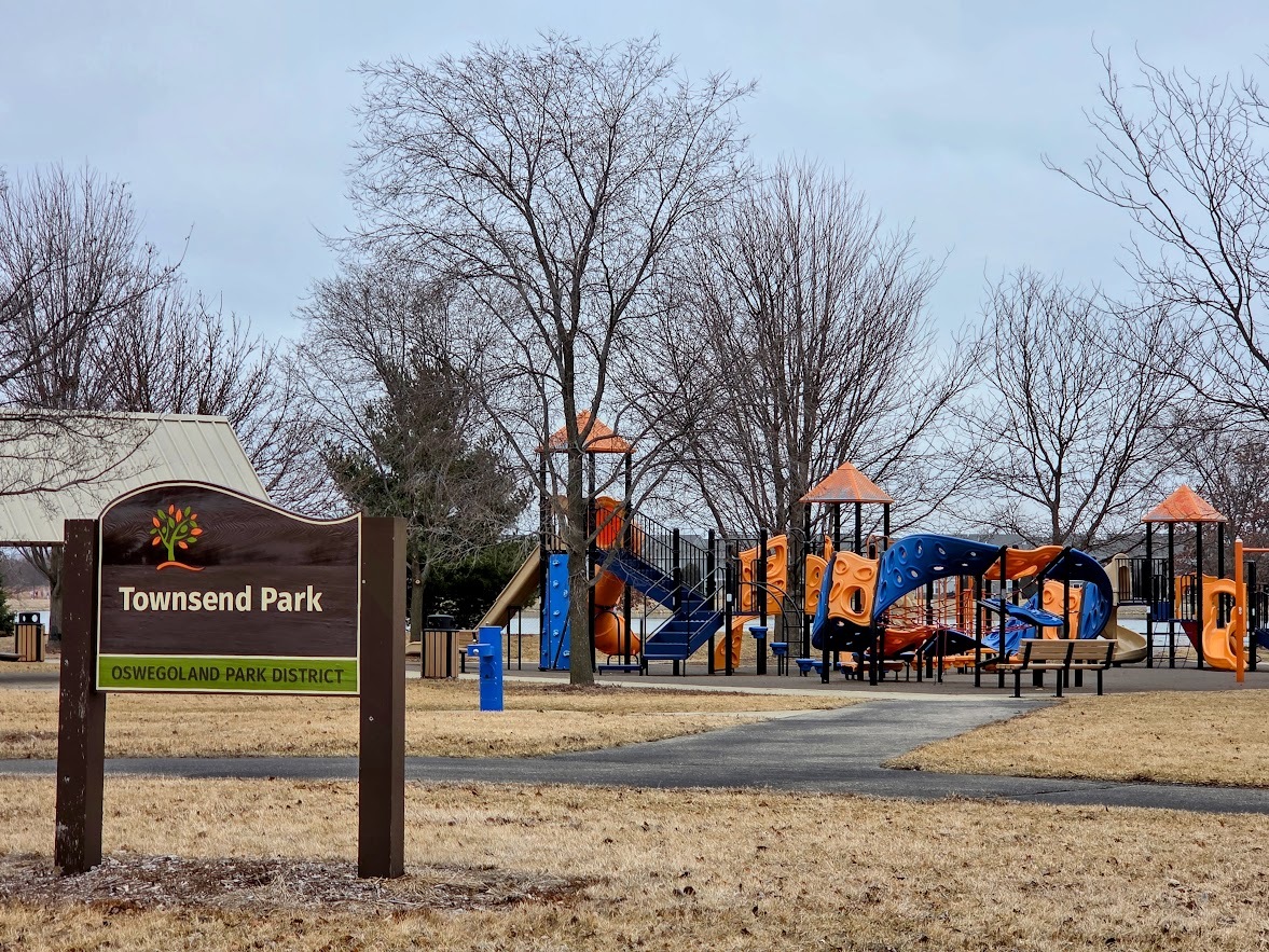 240 Devoe Drive, Oswego, IL 60543