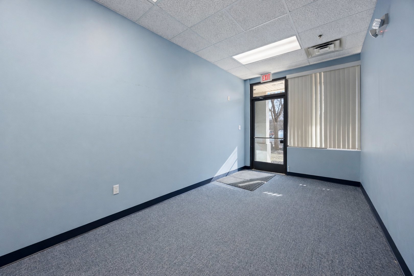 1111 Burlington Avenue #110, Lisle, IL 60532