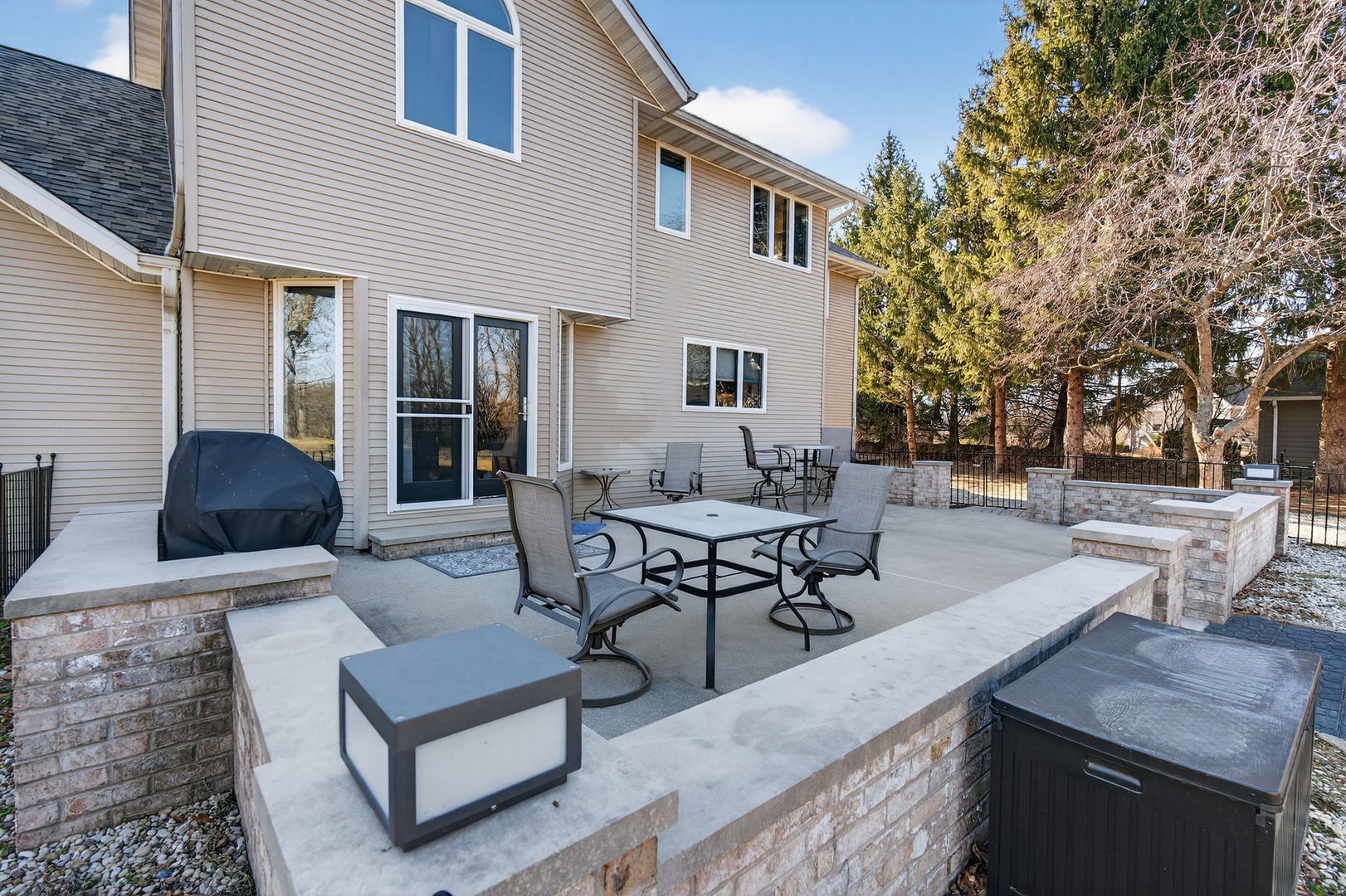 2880 Country Oak Lane, Morris, IL 60450