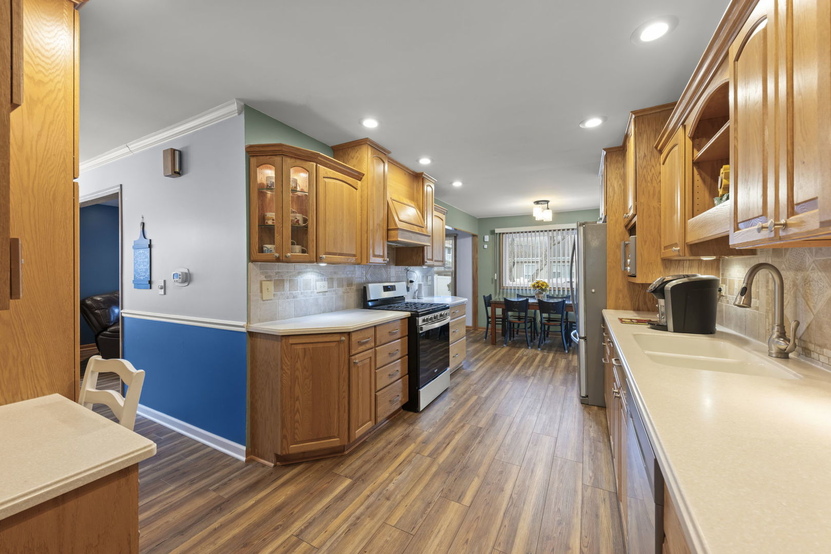 308 Plymouth Lane, Bloomingdale, IL 60108