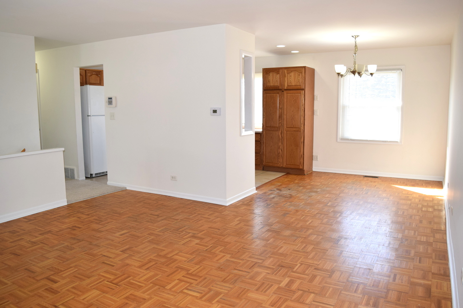 7040 Meadowbrook Lane, Hanover Park, IL 60133