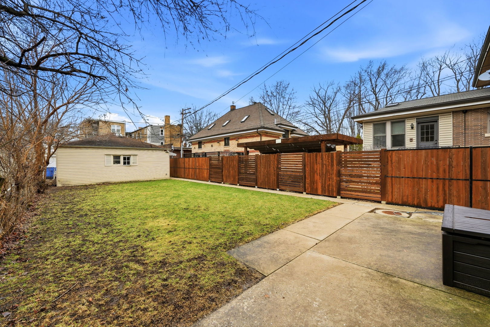 4428 N Tripp Avenue, Chicago, IL 60630