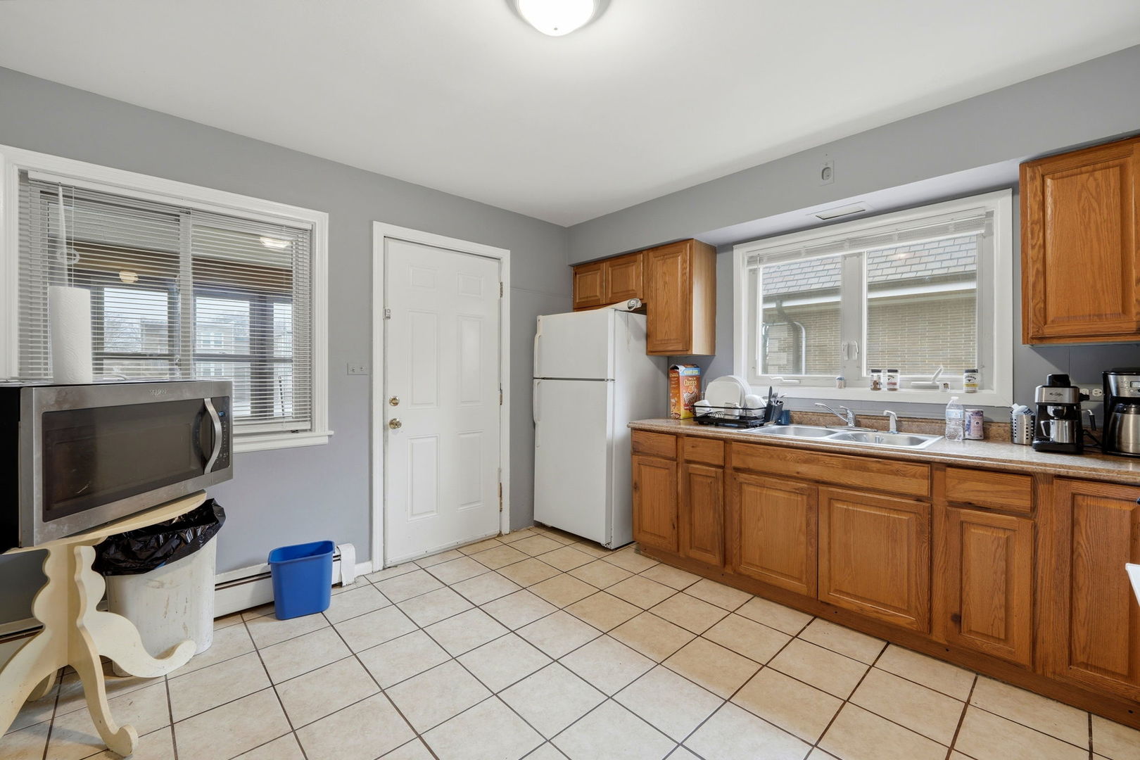 4428 N Tripp Avenue, Chicago, IL 60630