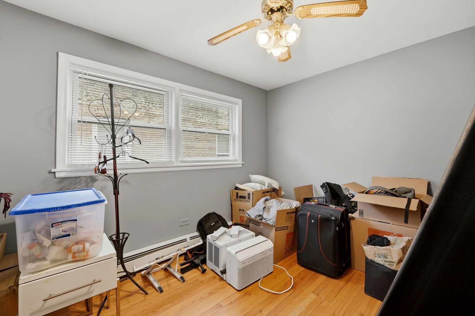 4428 N Tripp Avenue, Chicago, IL 60630