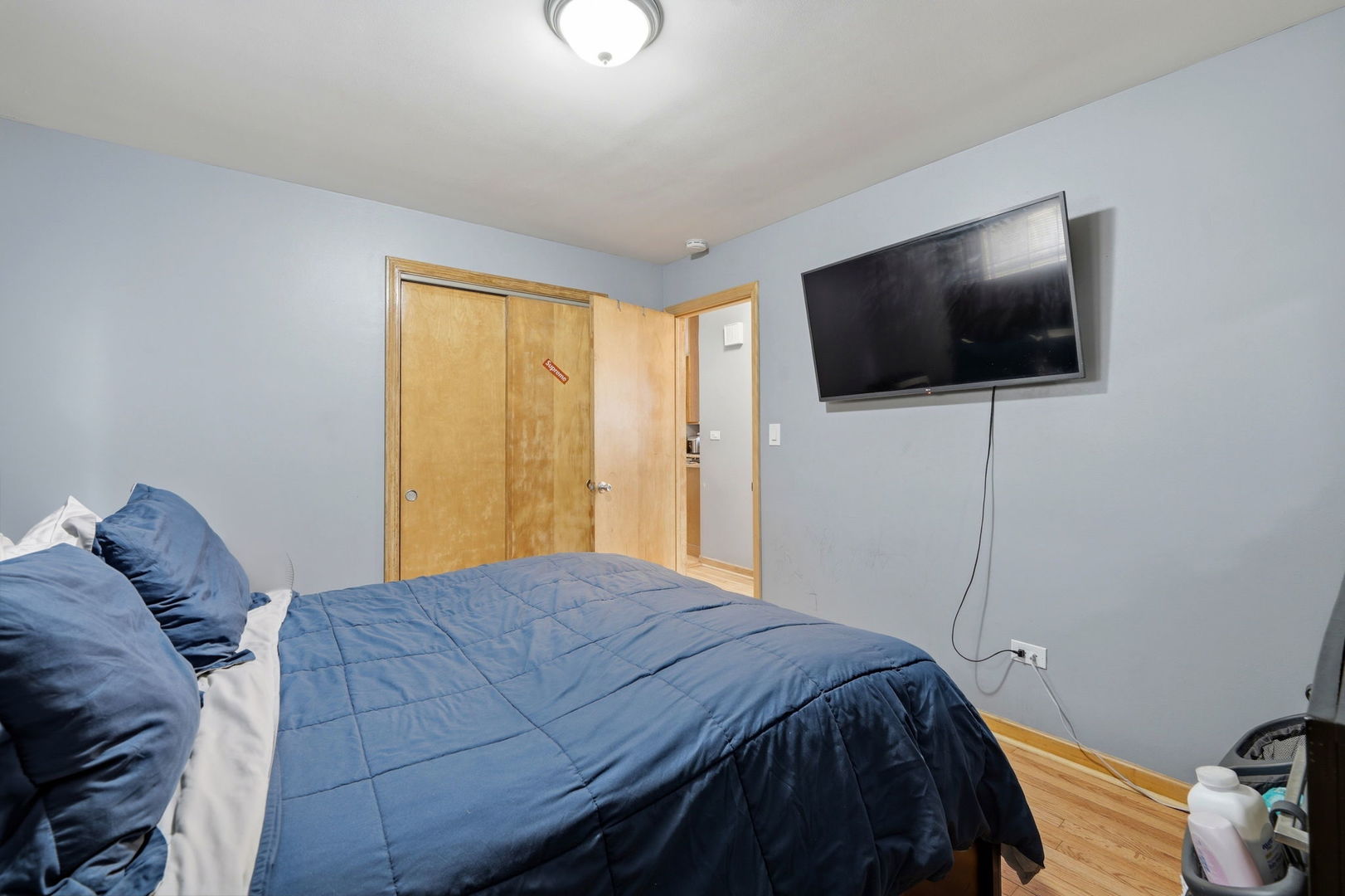 4428 N Tripp Avenue, Chicago, IL 60630