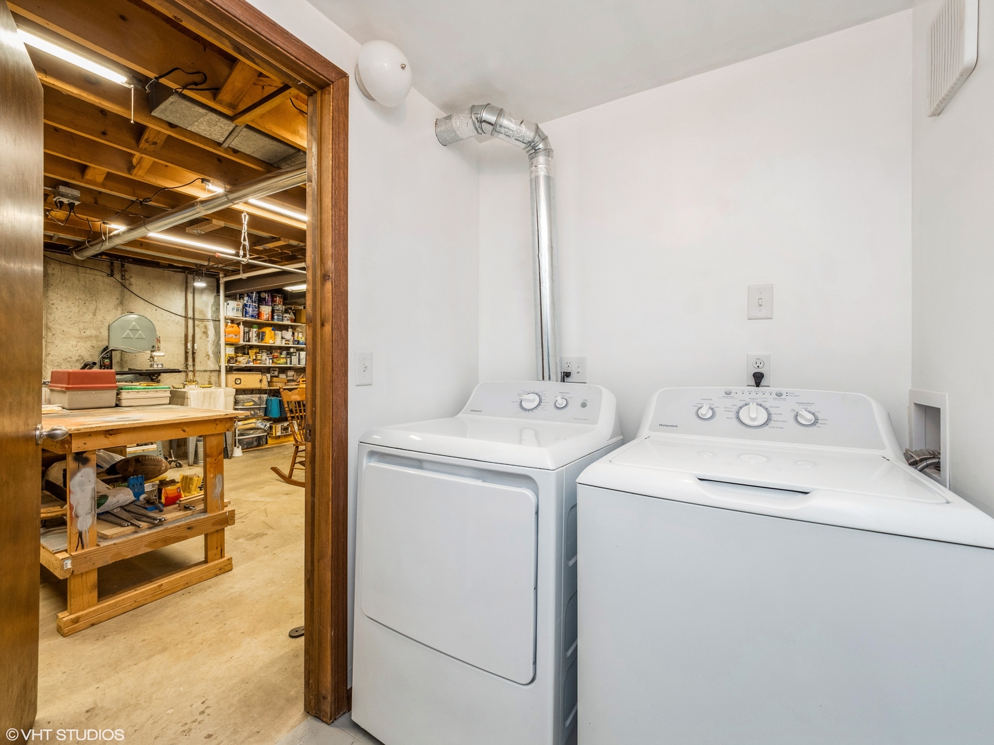 468 Tanglewood Drive, Gurnee, IL 60031