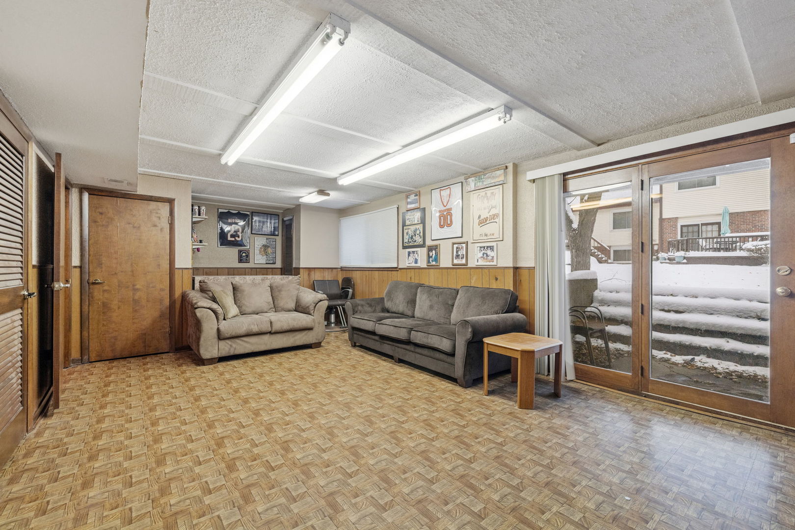 16345 Brementowne Drive, Tinley Park, IL 60477