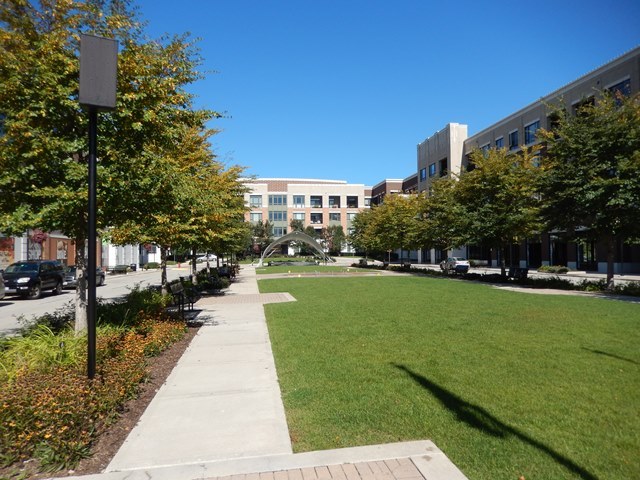 850 Village Center Drive #301, Burr Ridge, IL 60527