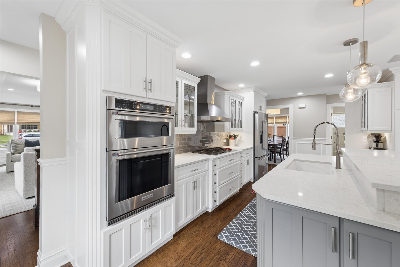 346 E South Street, Elmhurst, IL 60126