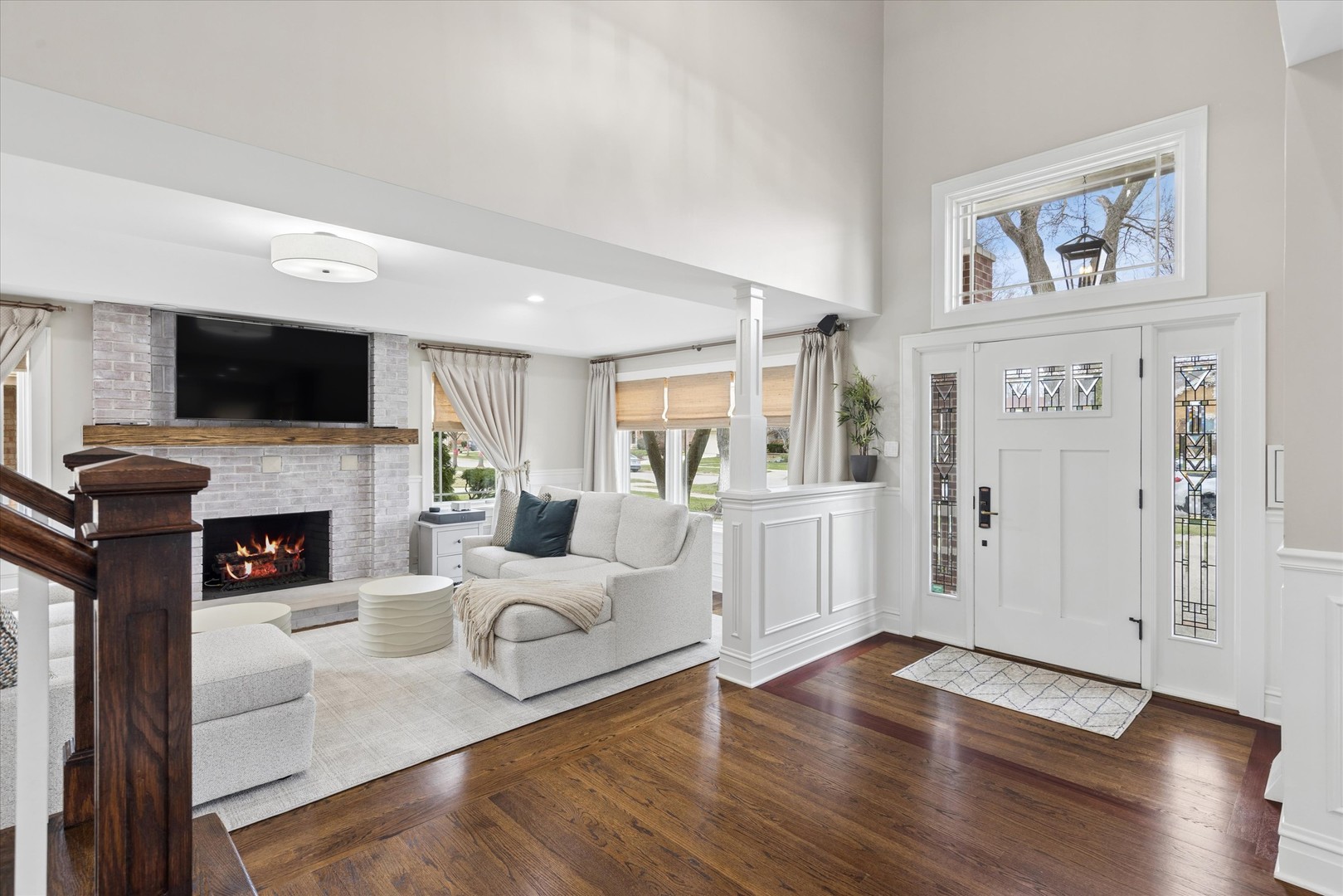 346 E South Street, Elmhurst, IL 60126