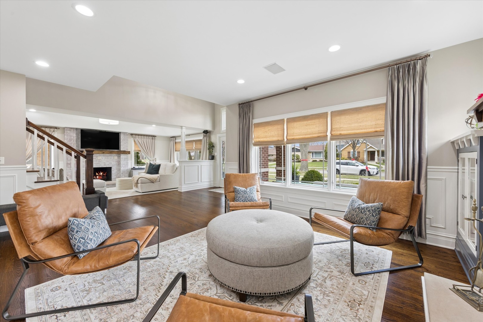 346 E South Street, Elmhurst, IL 60126