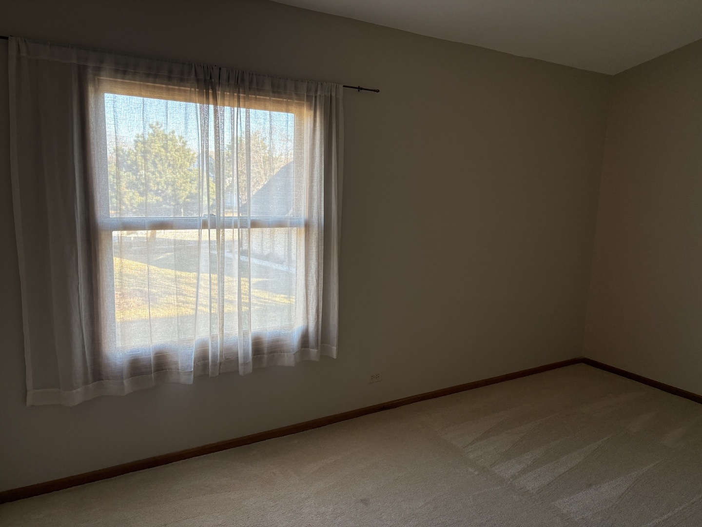 7321 Baybury Road, Downers Grove, IL 60516