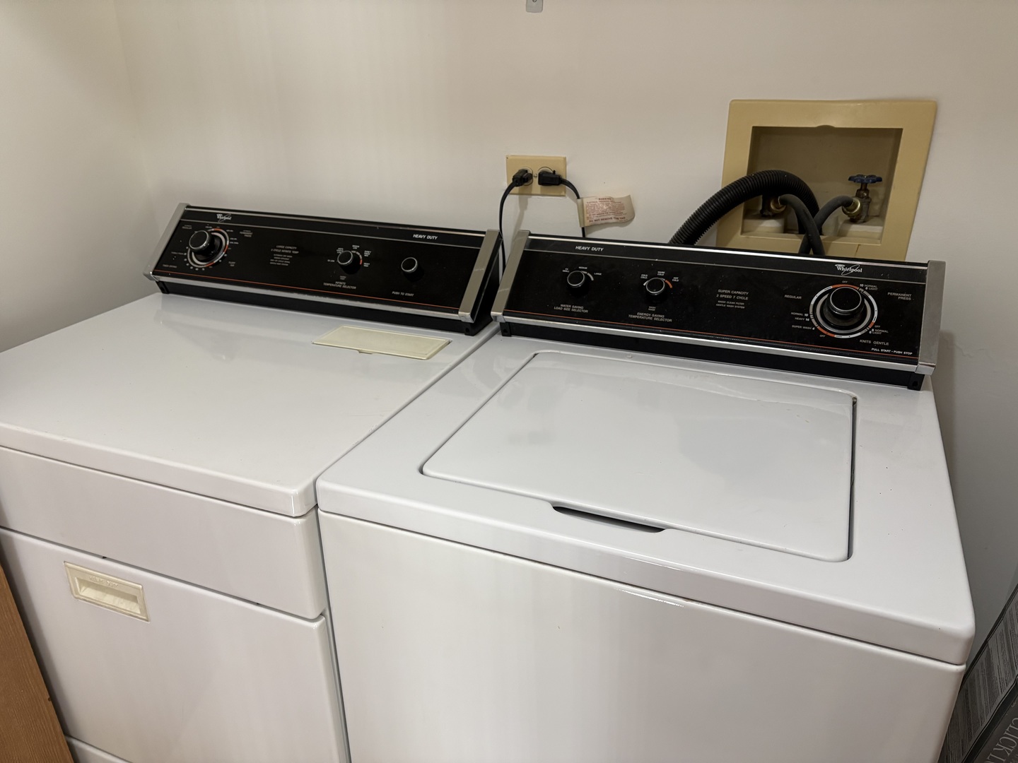 7321 Baybury Road, Downers Grove, IL 60516