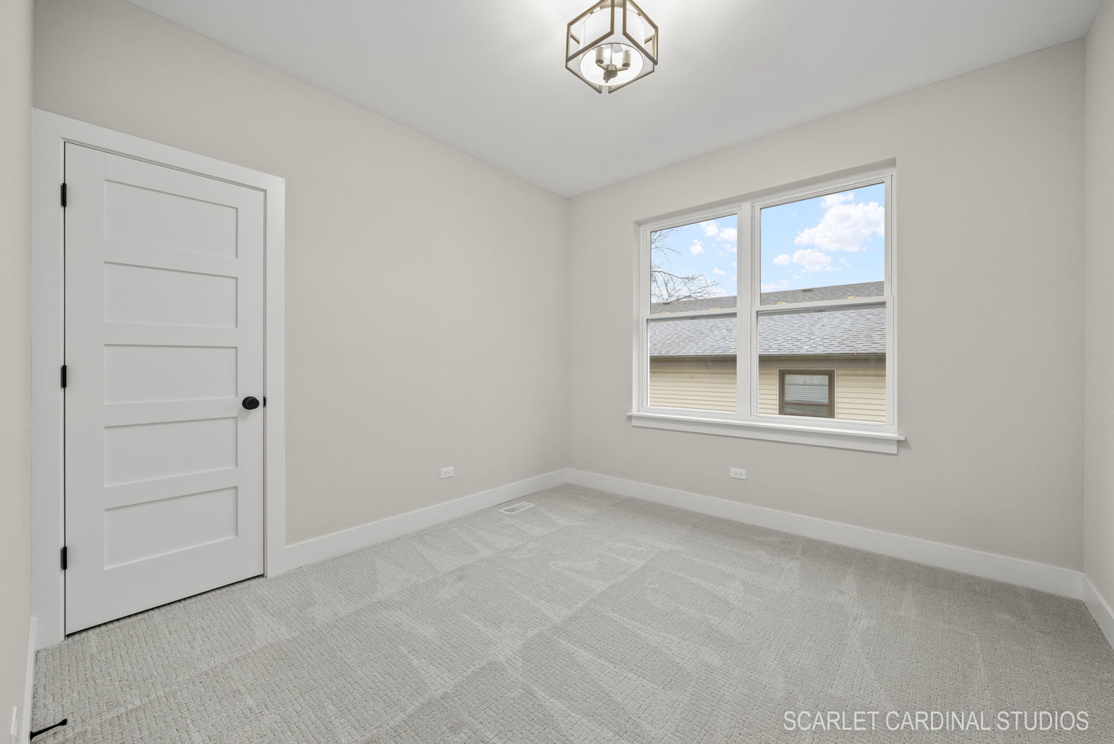 928 S Michigan Avenue, Villa Park, IL 60181