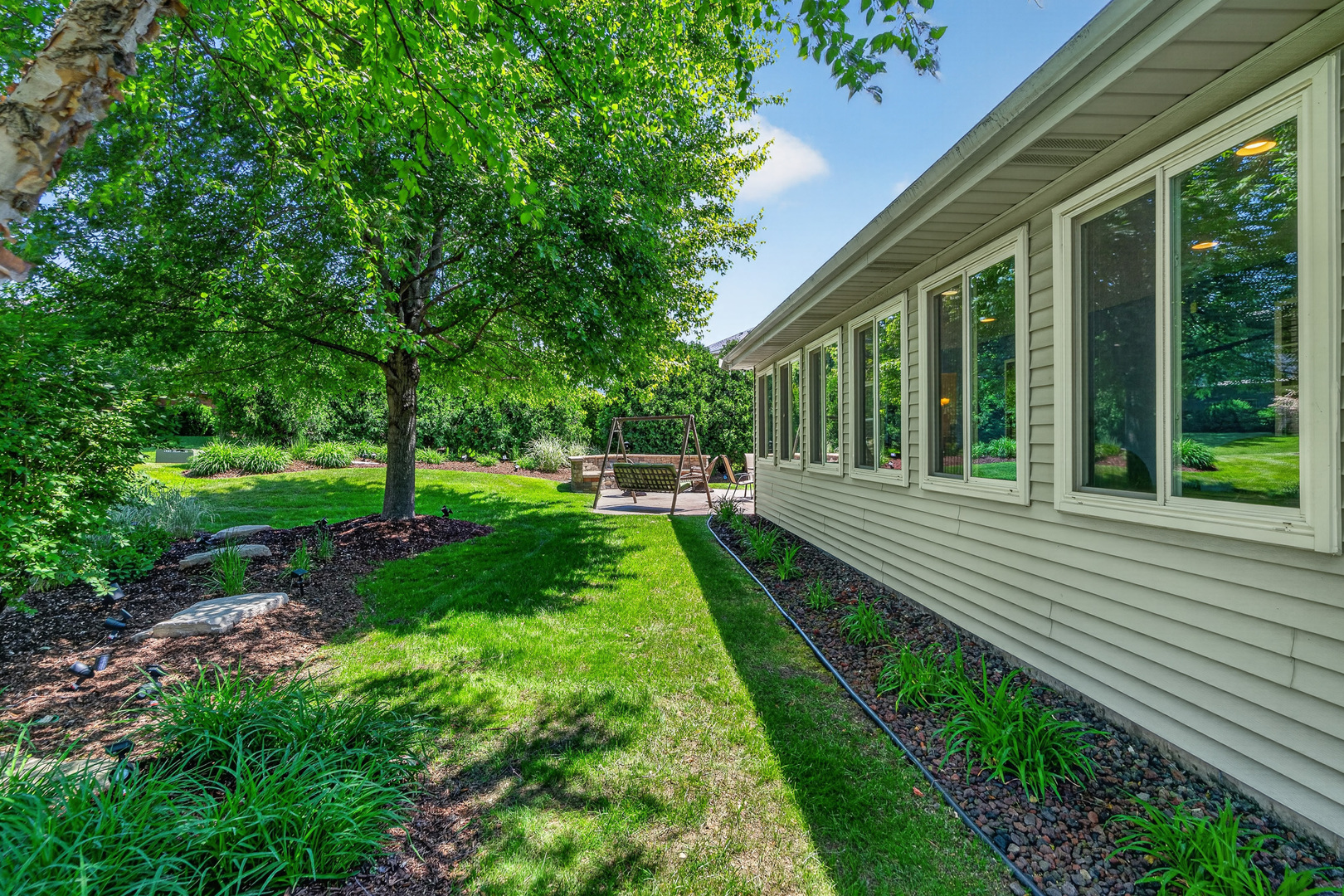 16946 Mohican Drive, Lockport, IL 60441