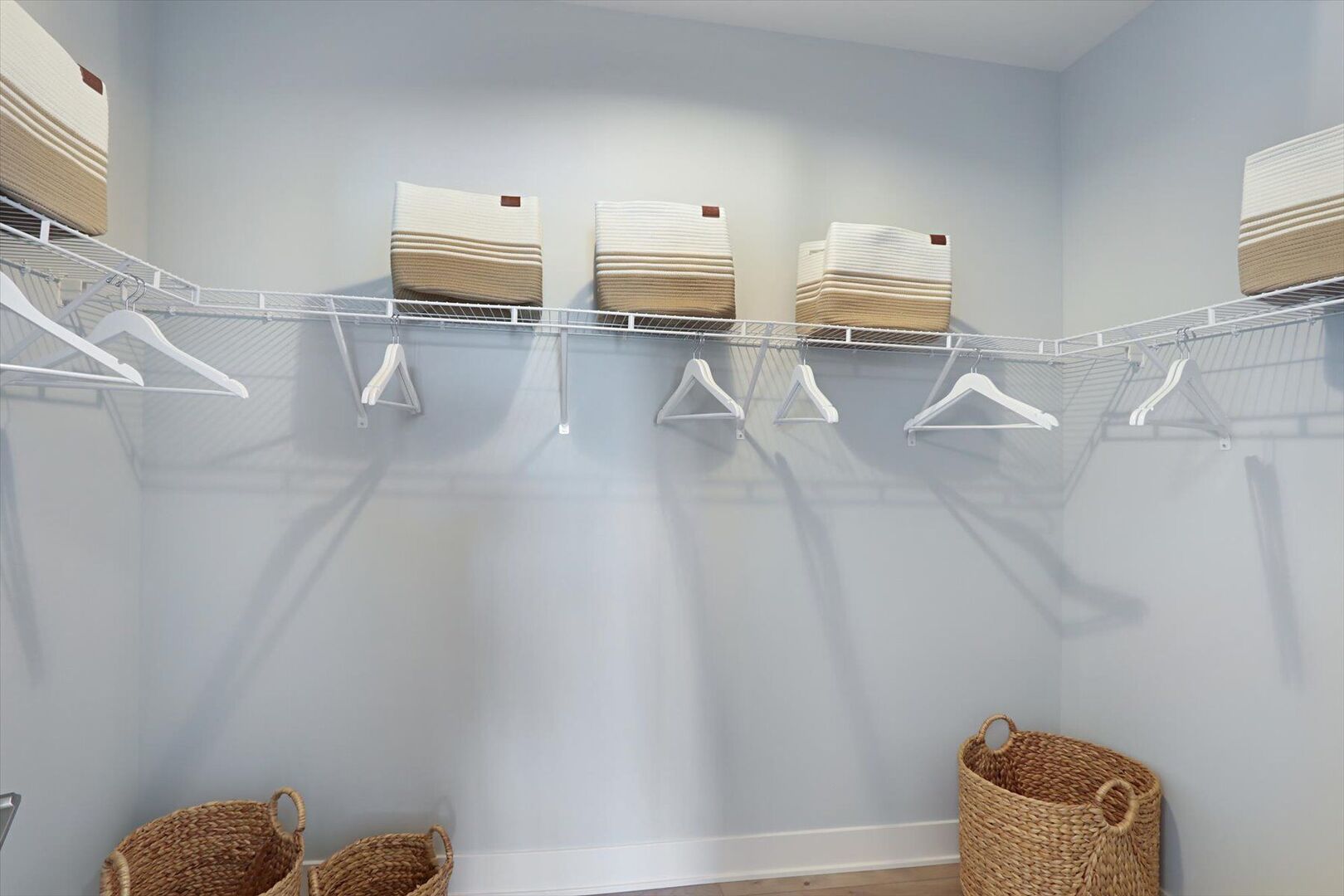 719 Alberta Avenue, Oswego, IL 60543