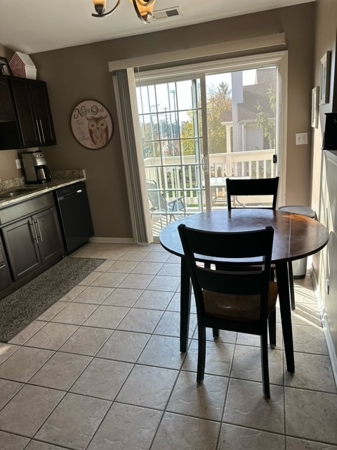 777 STONEWALL Court, Schaumburg, IL 60173