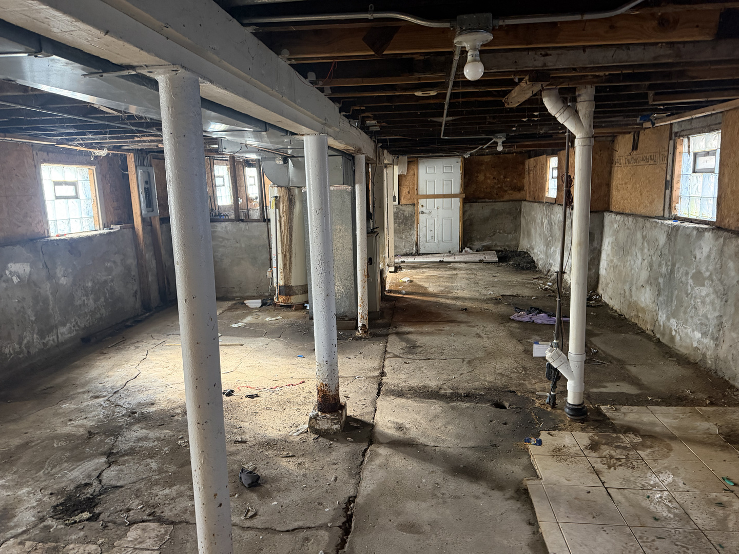 8816 S Union Avenue, Chicago, IL 60620