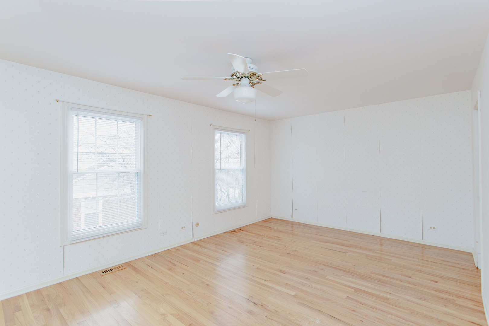 1410 Pebblecreek Drive, Glenview, IL 60025