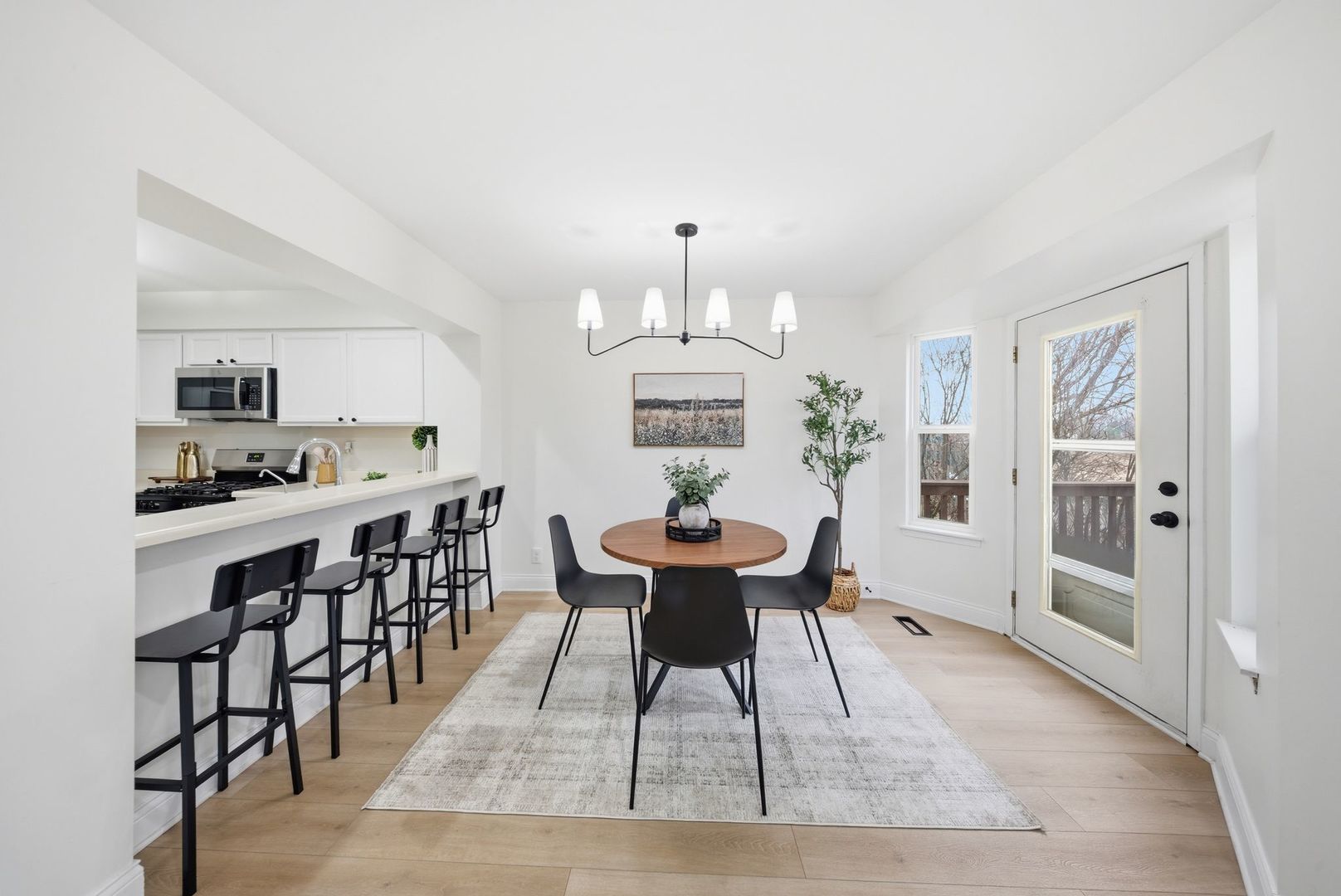 510 Waterford Drive, Oswego, IL 60543