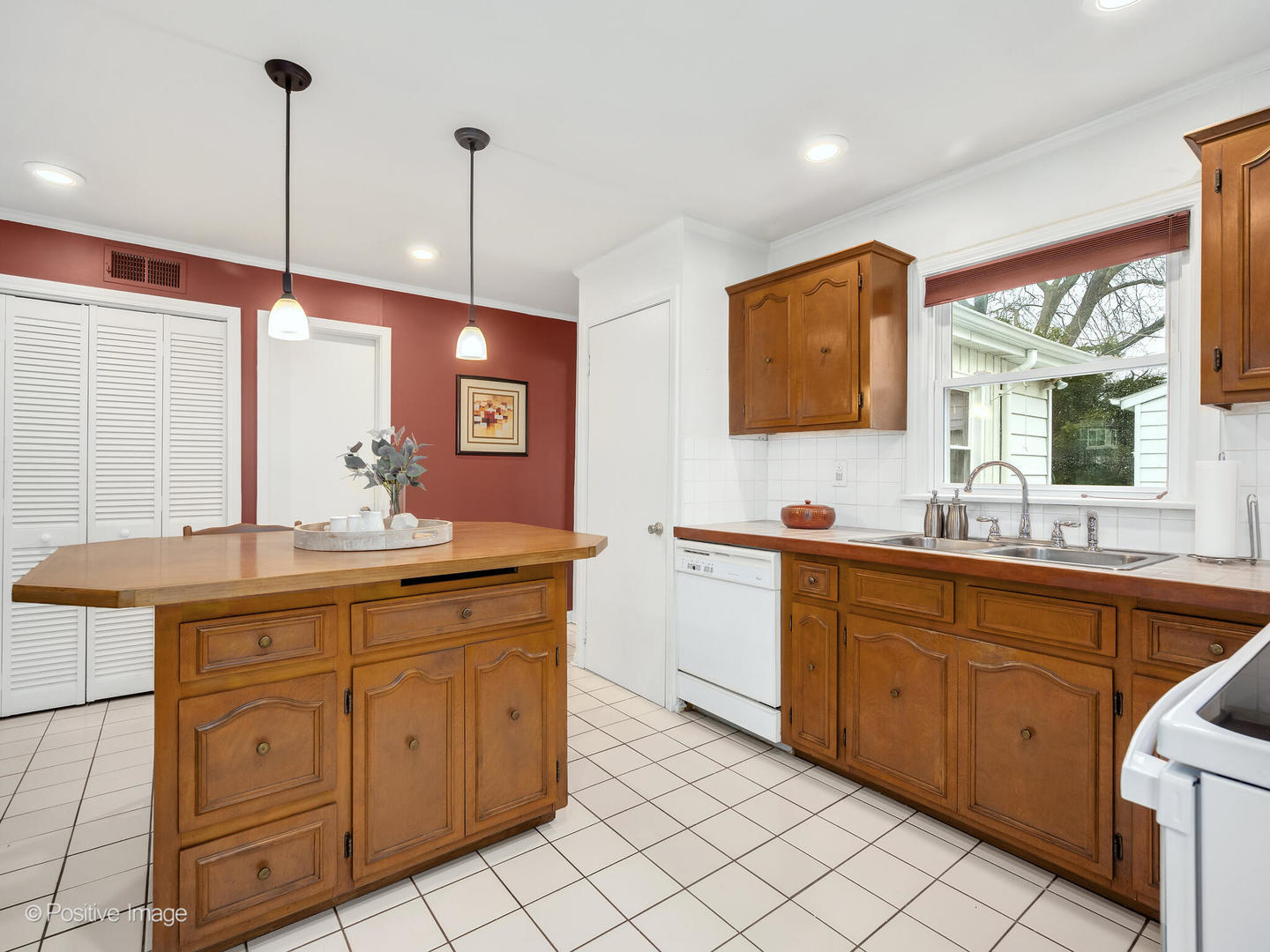 18511 Argyle Avenue, Homewood, IL 60430