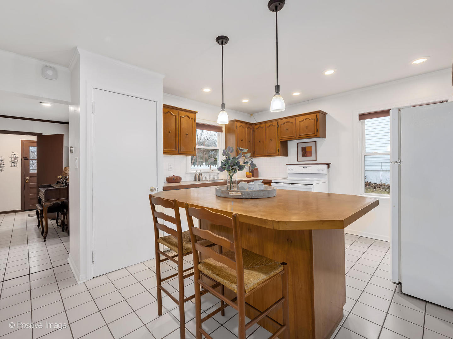 18511 Argyle Avenue, Homewood, IL 60430