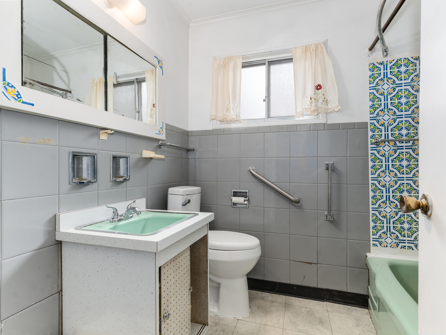 16202 Saint Louis Avenue, Markham, IL 60428