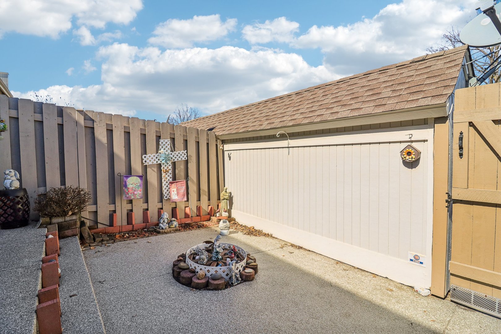 673 Cardinal Court, Grayslake, IL 60030