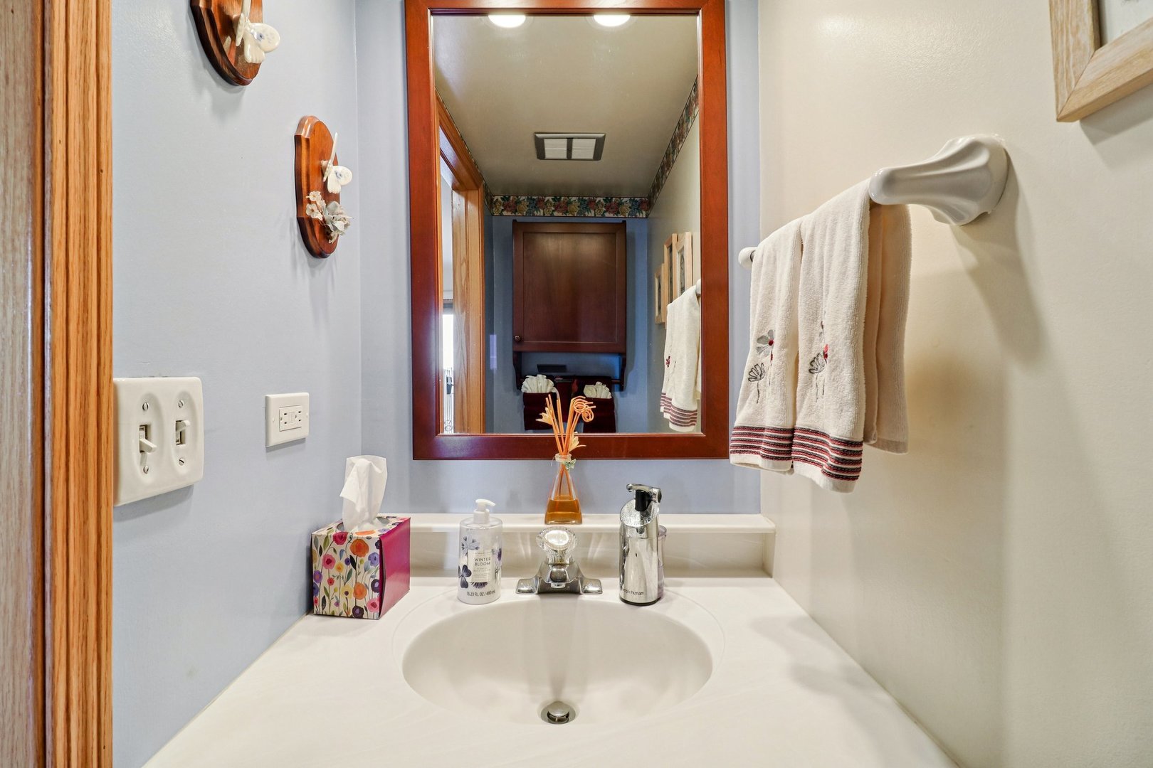 673 Cardinal Court, Grayslake, IL 60030