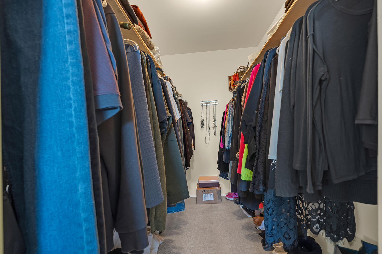 3801 Appian Way #403, Glenview, IL 60025