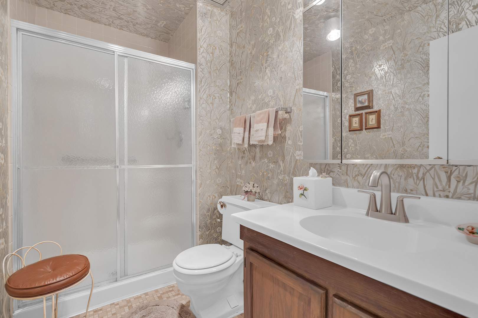 3801 Appian Way #403, Glenview, IL 60025