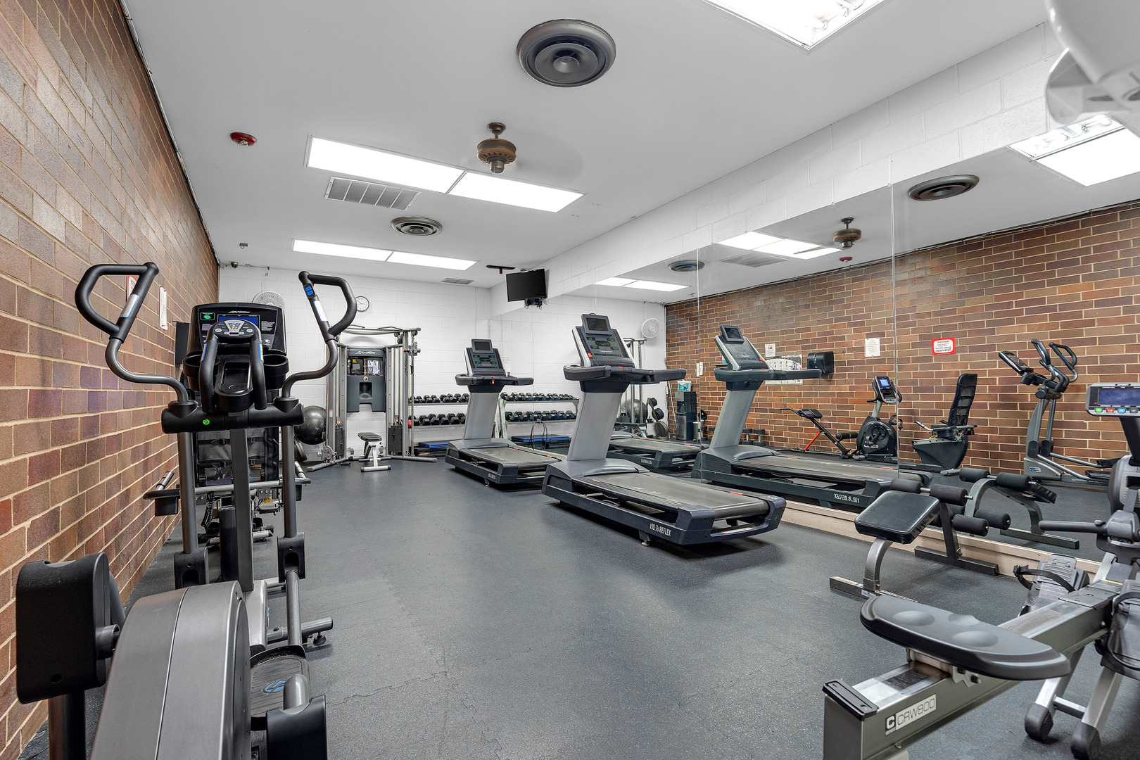 3801 Appian Way #403, Glenview, IL 60025