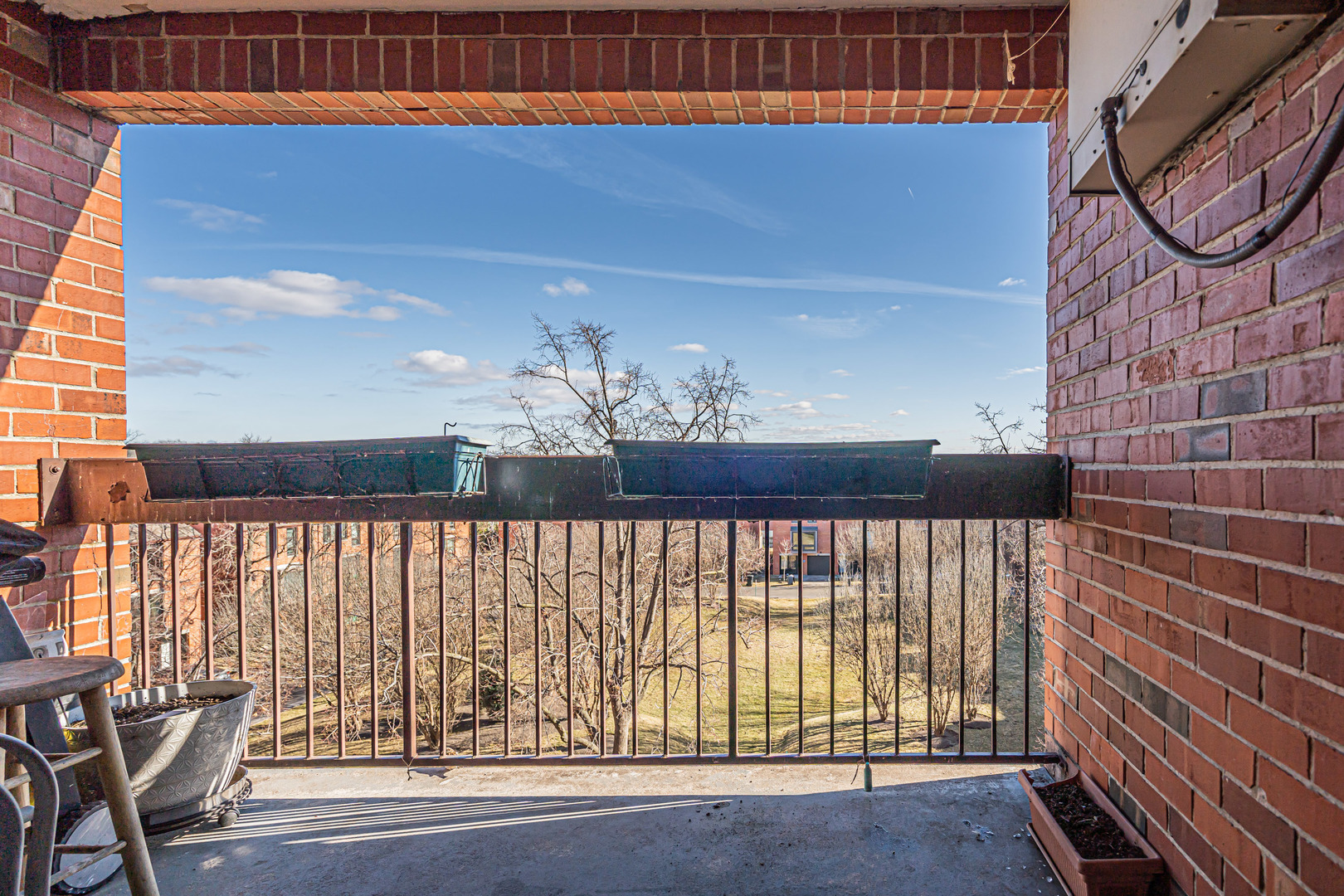 3801 Appian Way #403, Glenview, IL 60025