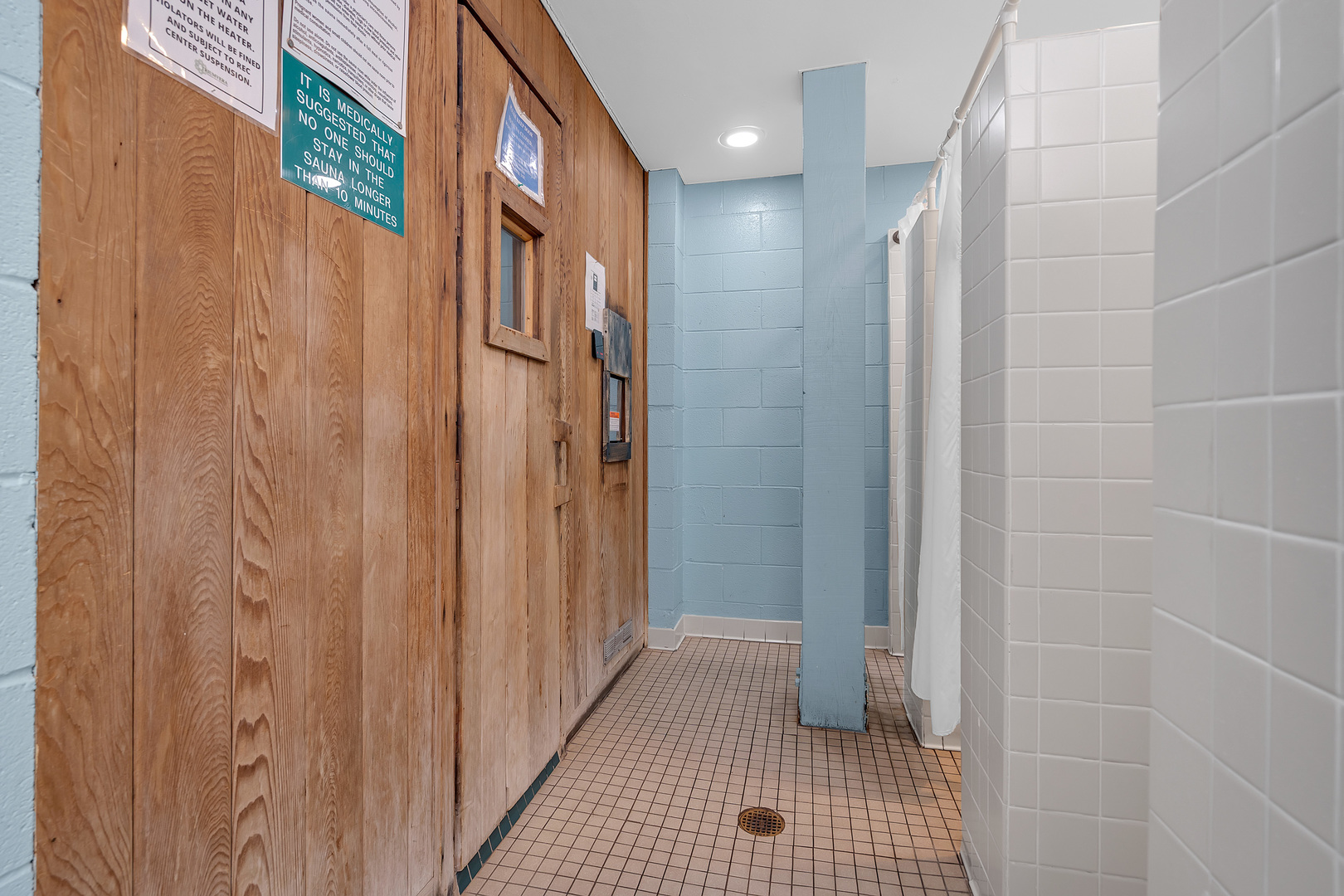 3801 Appian Way #403, Glenview, IL 60025