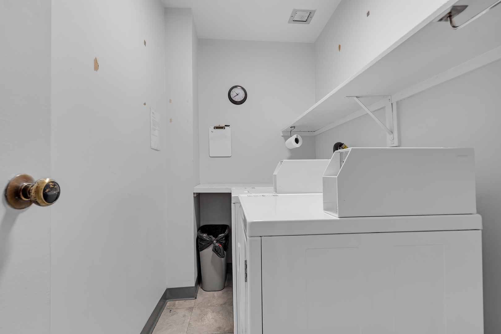 3801 Appian Way #403, Glenview, IL 60025