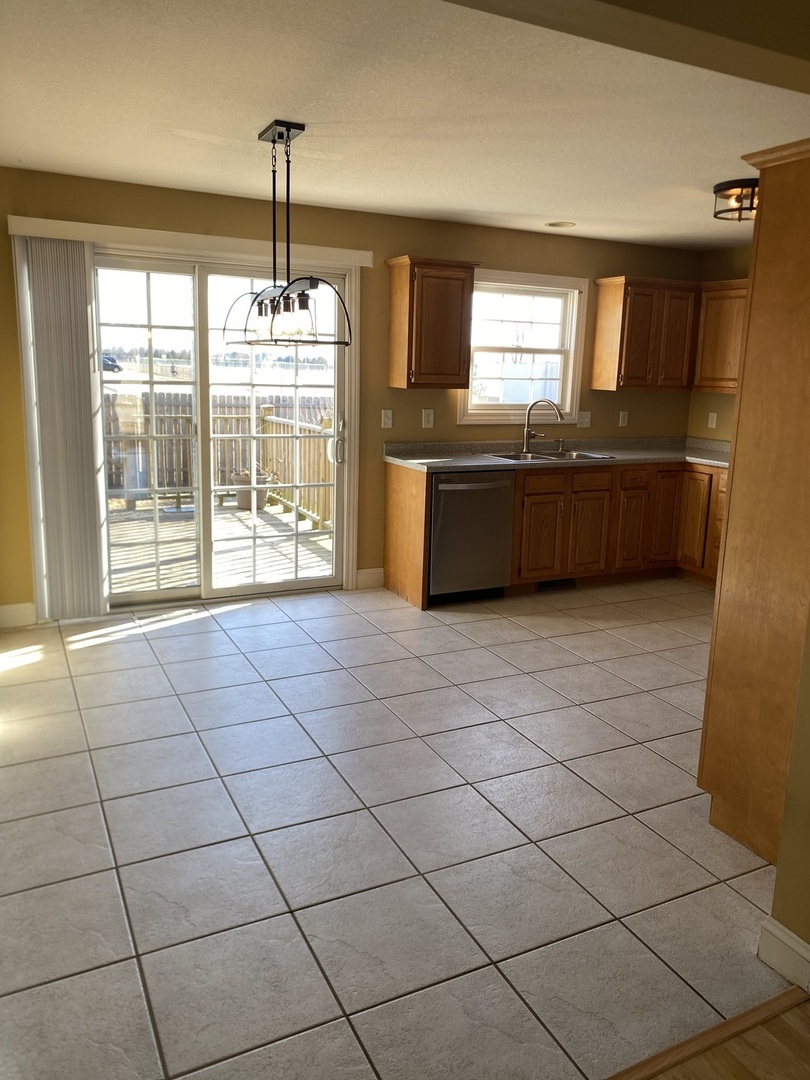 1835 Marina Drive, Normal, IL 61761