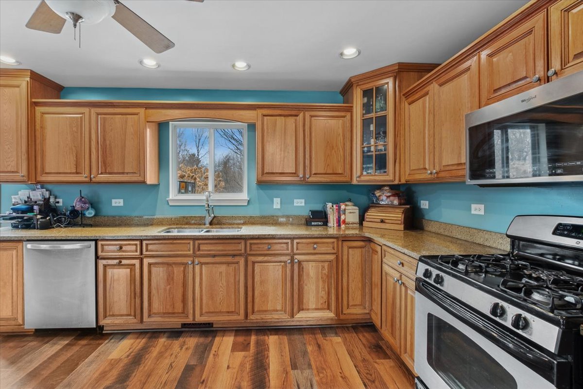 600 W 2nd Street, Braidwood, IL 60408