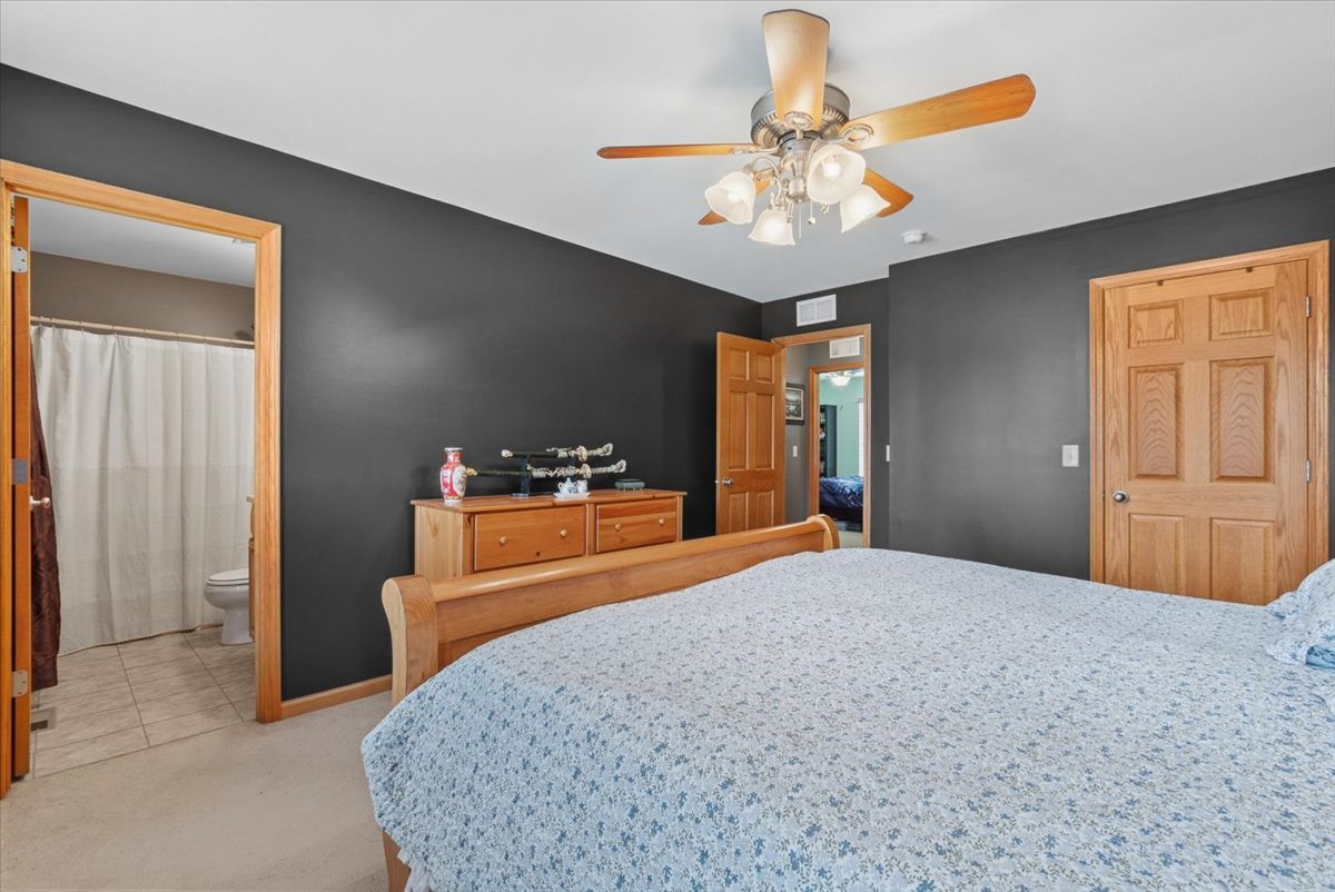 600 W 2nd Street, Braidwood, IL 60408