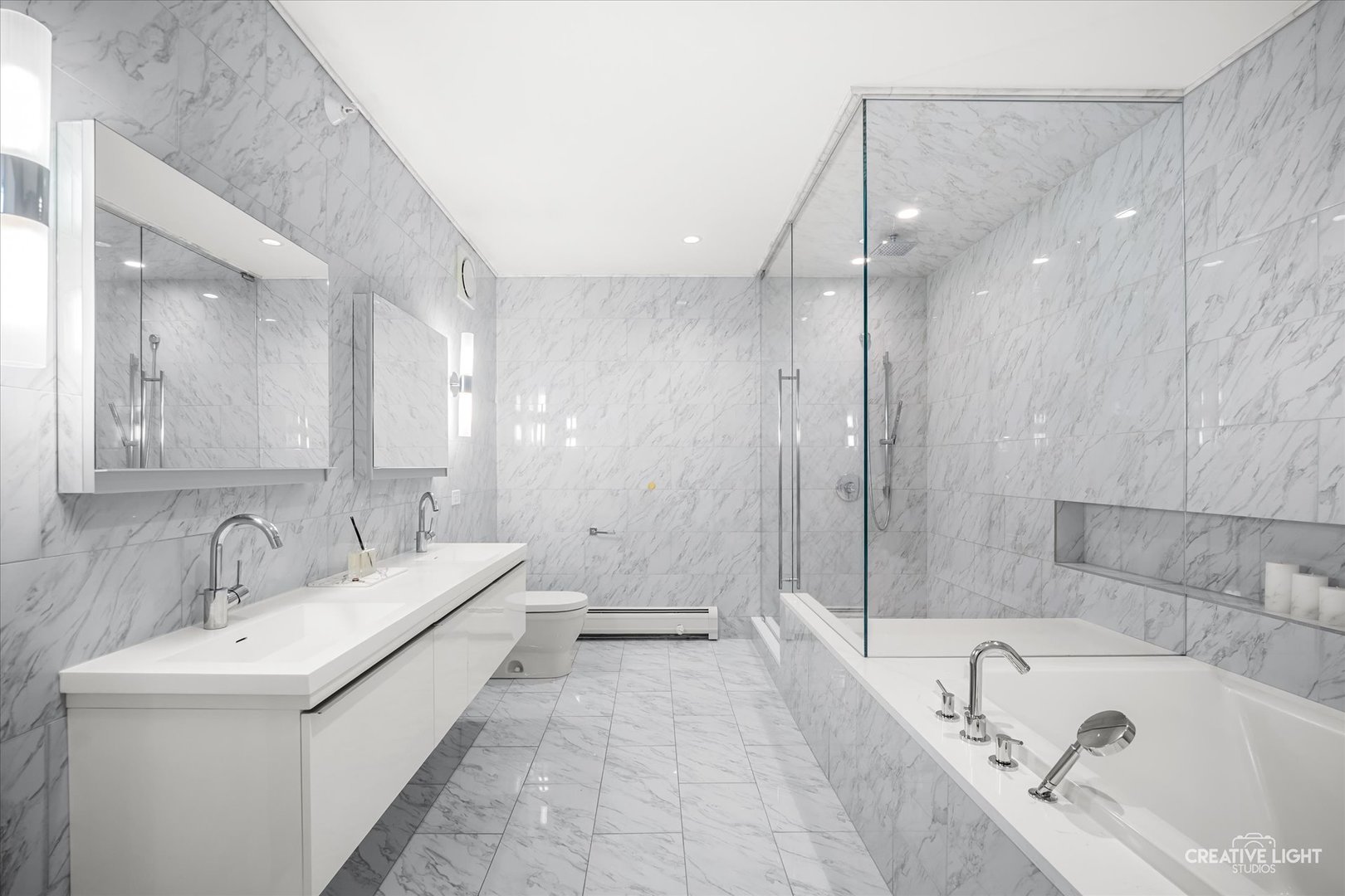 204 N Park Drive, Chicago, IL 60601