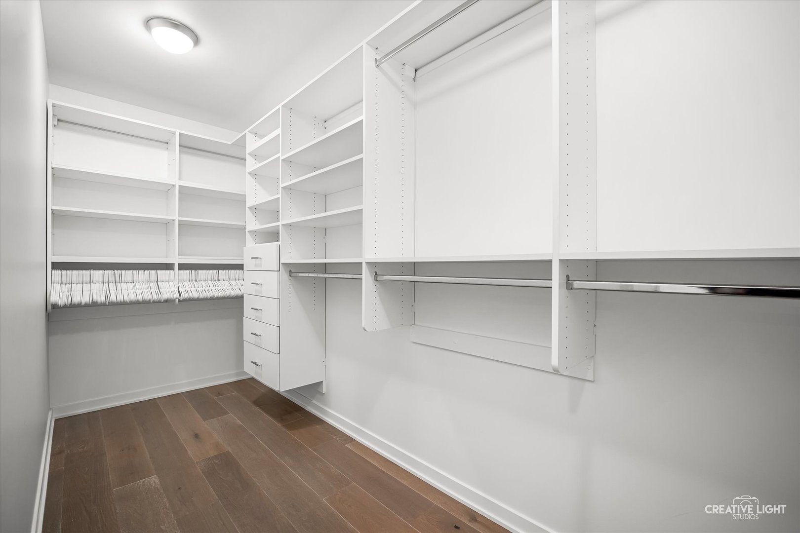 204 N Park Drive, Chicago, IL 60601