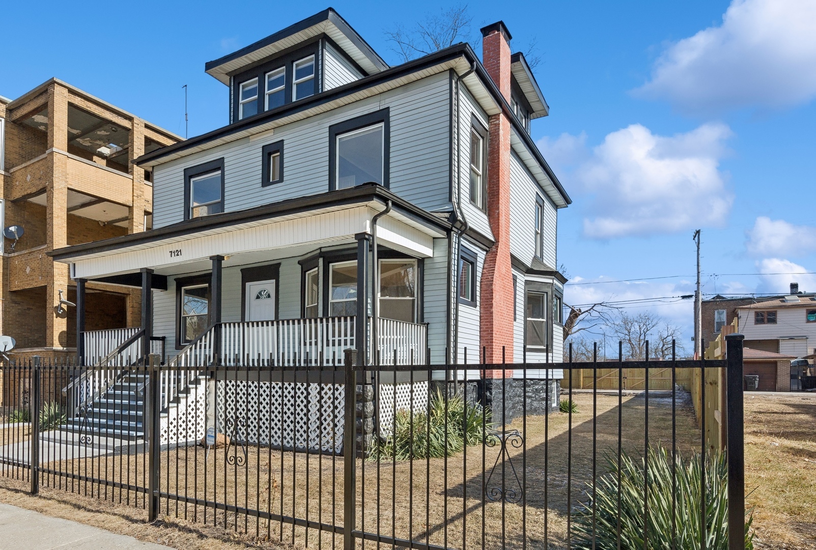 7121 S Yale Avenue, Chicago, IL 60621