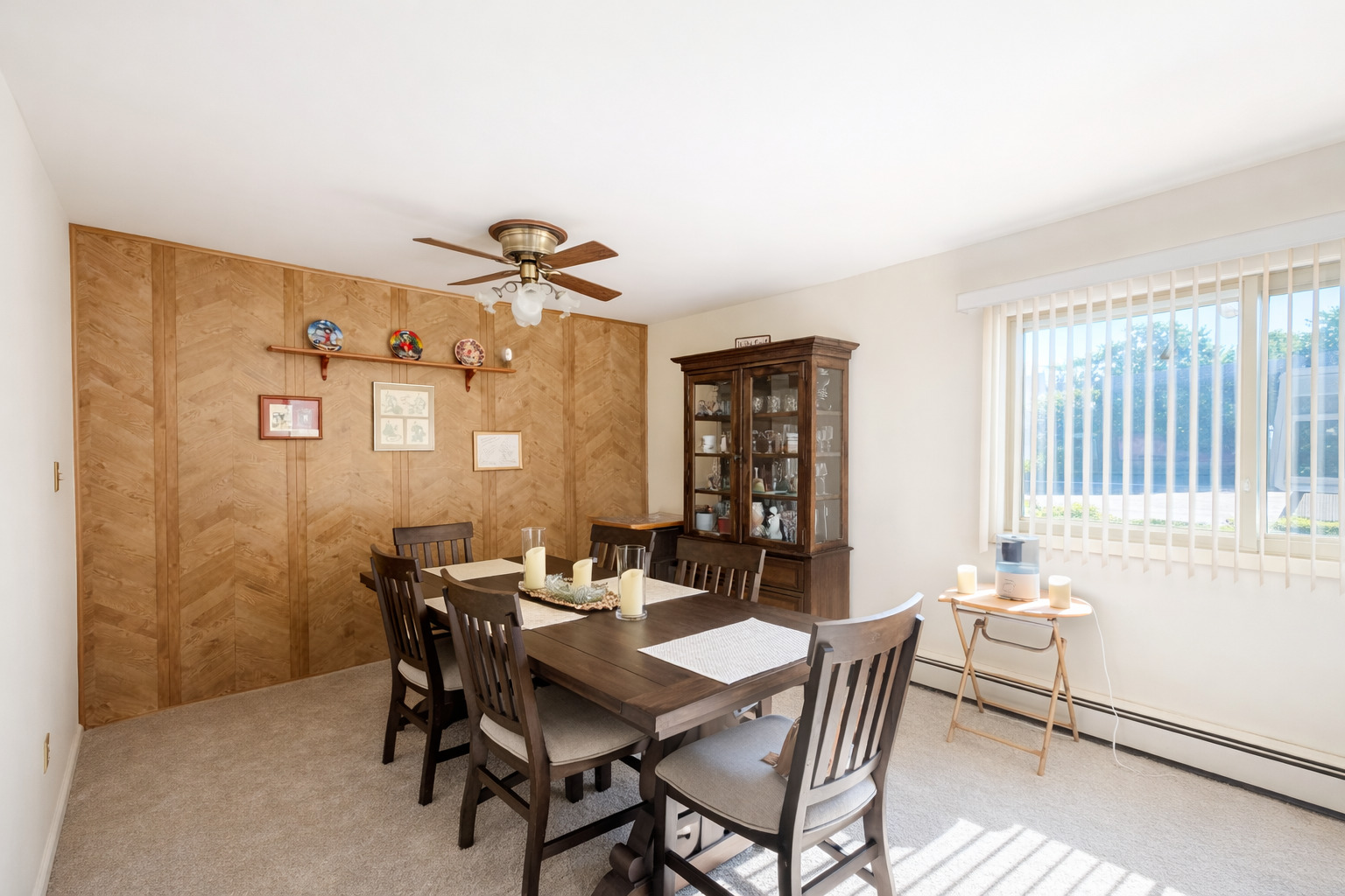 1320B Lore Lane #110, Lombard, IL 60148