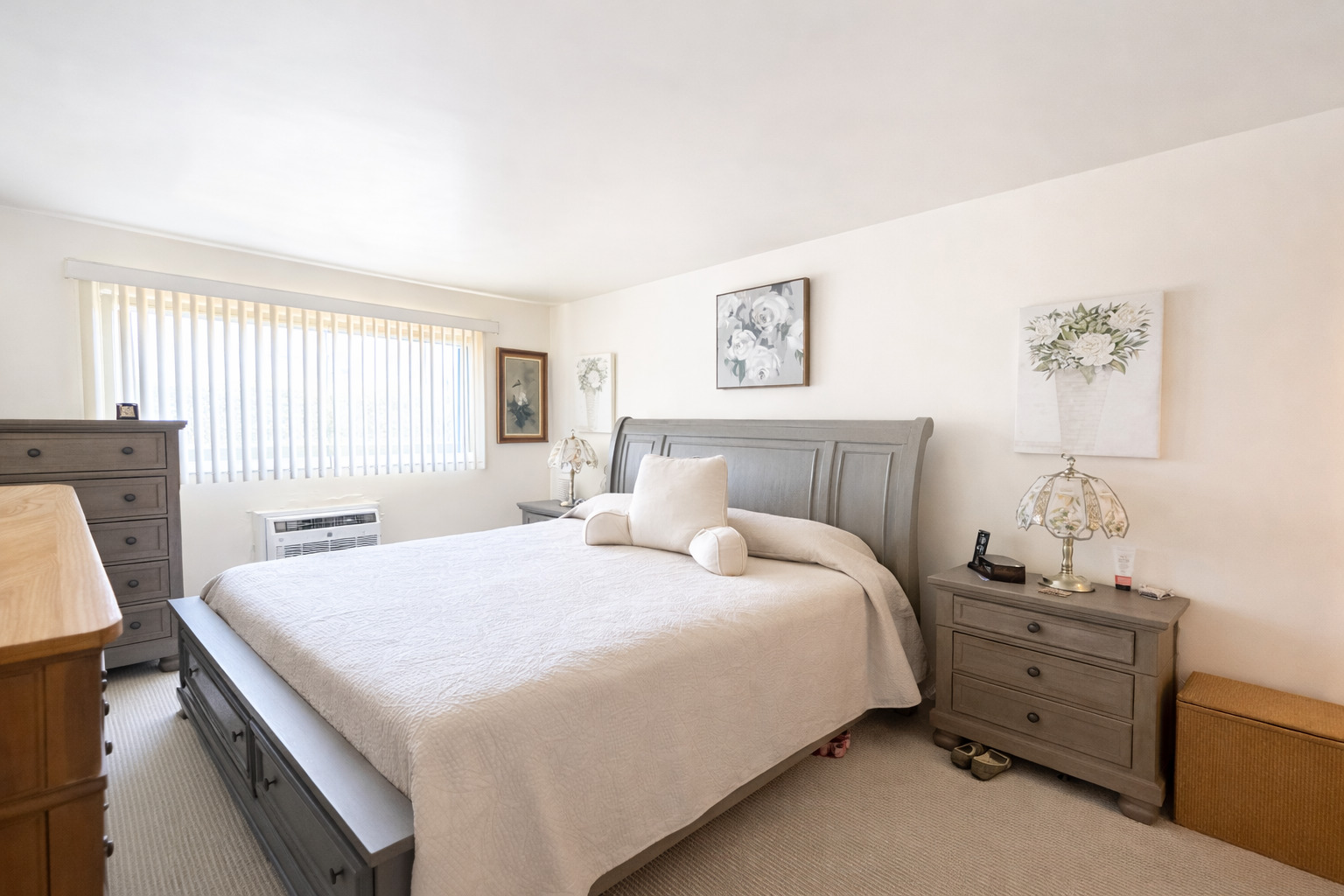 1320B Lore Lane #110, Lombard, IL 60148