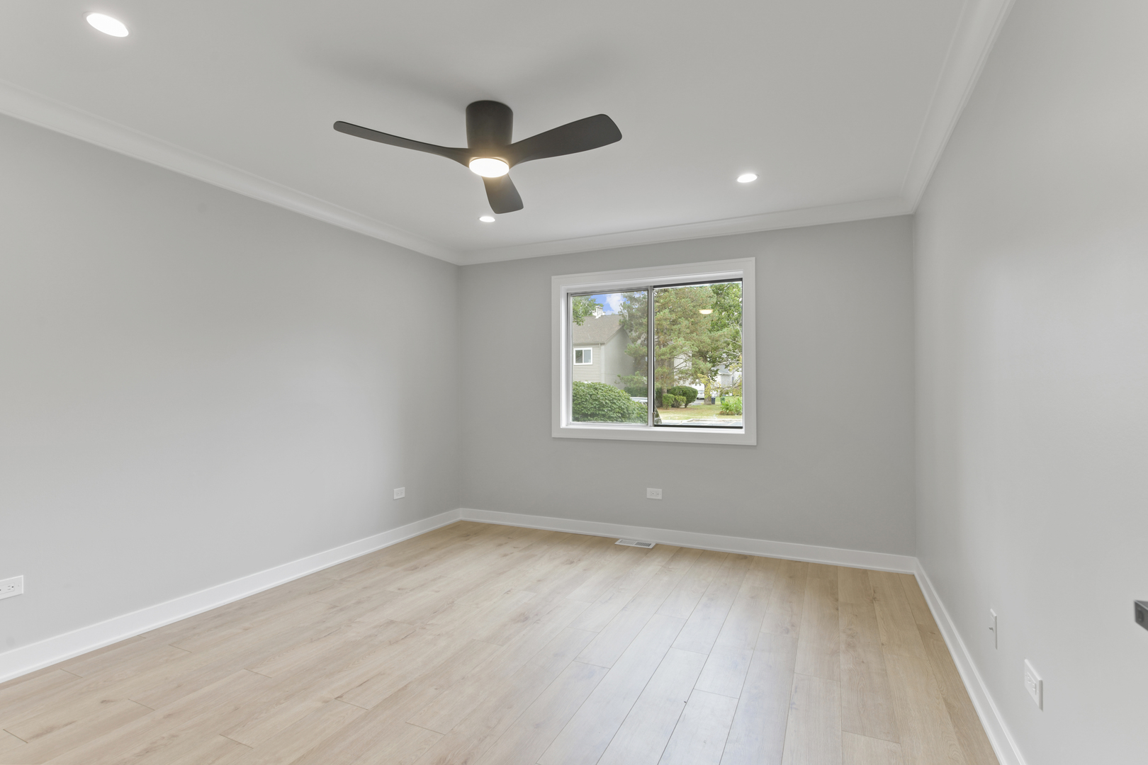 49 Orchard Terrace #2, Lombard, IL 60148