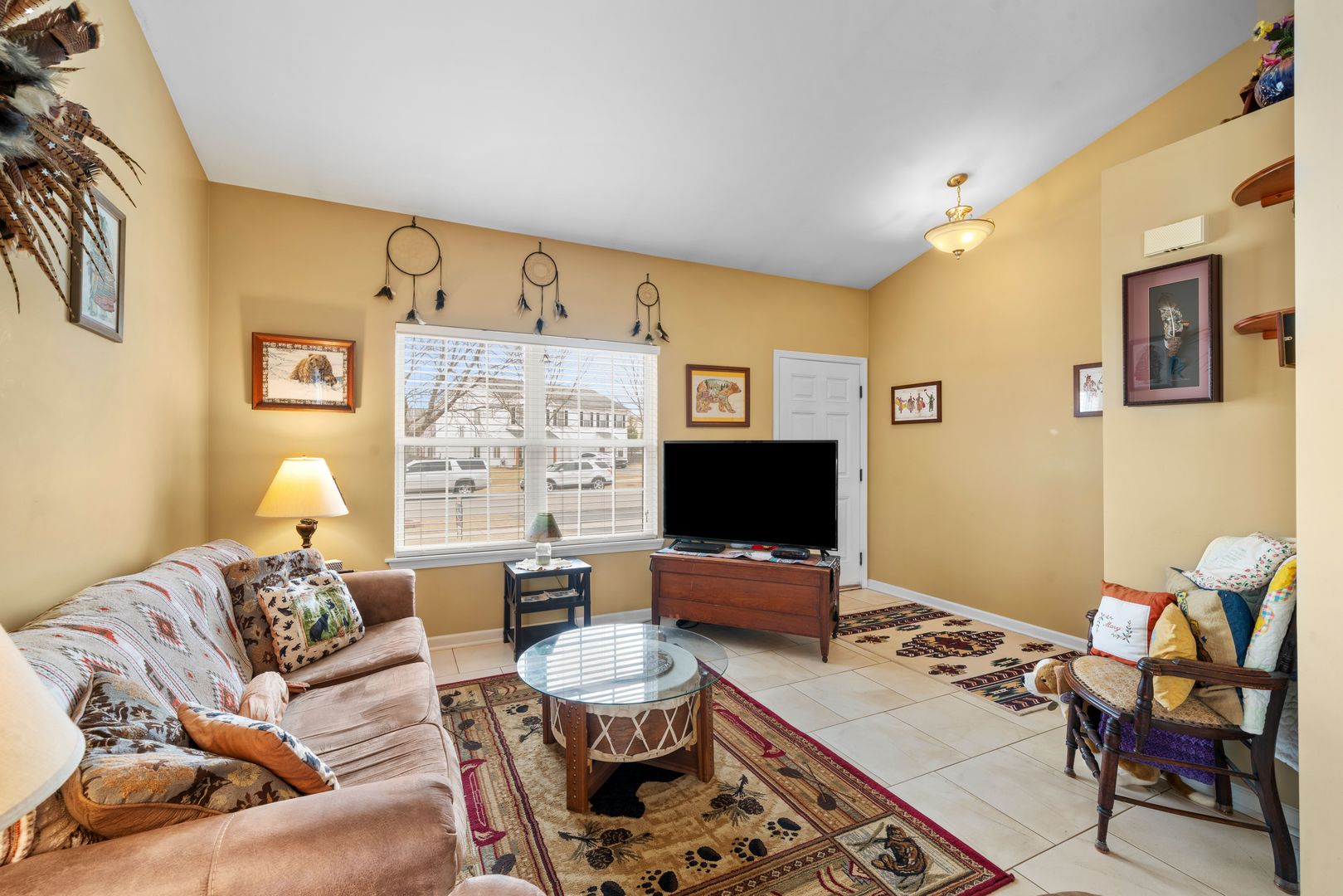 3011 Hoffman Street, Plano, IL 60545