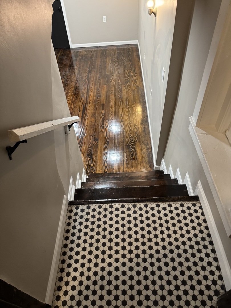 6840 S Champlain Avenue #G, Chicago, IL 60637