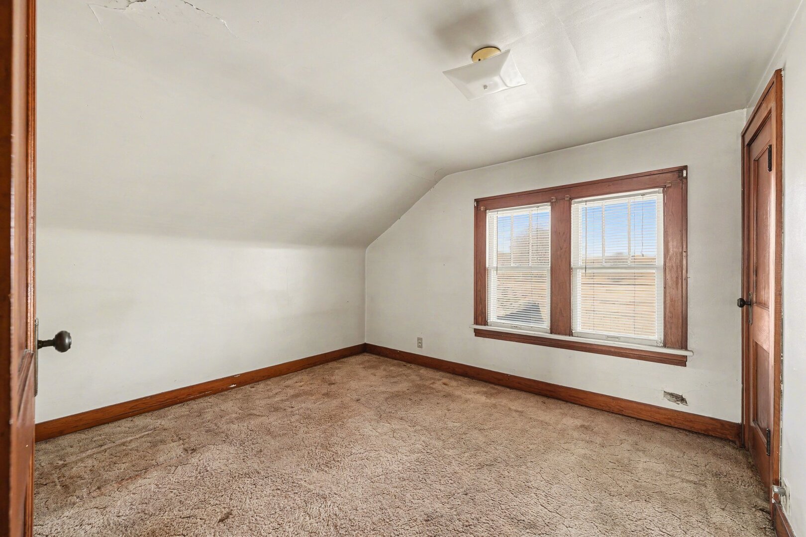 17858 Ridgewood Avenue, Lansing, IL 60438